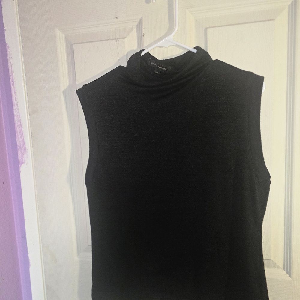 Banana Republic Black Sleeveless Top